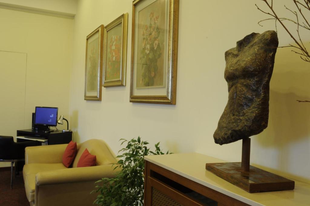 Dipendenza Aurora Apartment Pavia Luaran gambar